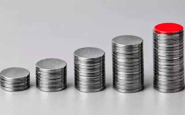 Российский рынок акций за неделю вырос, а рубль укрепился почти на 3%